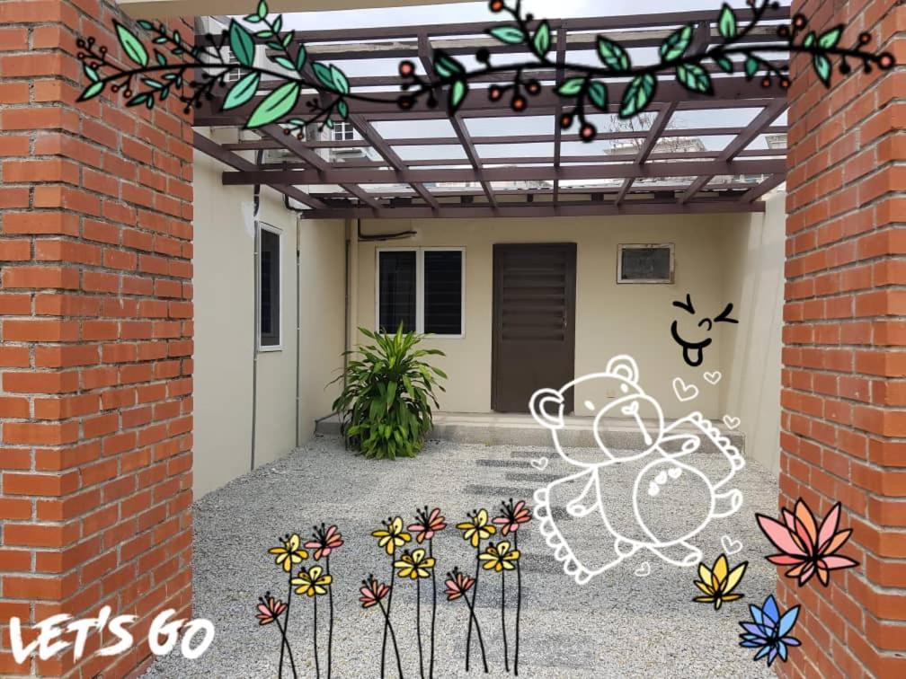 Swimming Pool Party House Apartment Batu Pahat Exterior photo